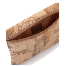 Carica l'immagine nel visualizzatore di Gallery, Alviero Martini 1^Classe Geo Soft Beauty Case Piccolo Geo Classic Q003