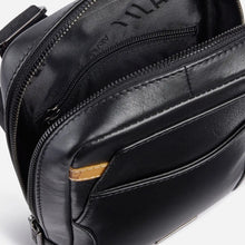 Carica l'immagine nel visualizzatore di Gallery, Alviero Martini 1^Classe Ranger Leather Bandoliera Piccola Nero