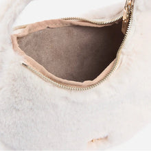 Carica l'immagine nel visualizzatore di Gallery, Alviero Martini 1^Classe Mini Borsa A Mano Chalet Chic in Eco Pelliccia Bianca