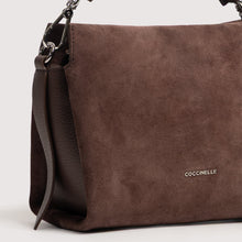 Carica l'immagine nel visualizzatore di Gallery, Coccinelle Boheme Suede Bimaterial Small Berry/Berry