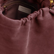 Carica l'immagine nel visualizzatore di Gallery, Coccinelle Lidia Suede Medium Berry/Berry