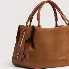 Carica l'immagine nel visualizzatore di Gallery, Coccinelle Lizzie Suede Small Cognac/Cognac