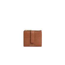 Carica l'immagine nel visualizzatore di Gallery, Coccinelle Portatessere Metallic Soft Medium Cognac