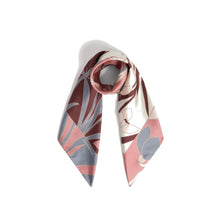 Carica l'immagine nel visualizzatore di Gallery, Coccinelle Foulard Maxi Snowdrops Multi Winter Rose
