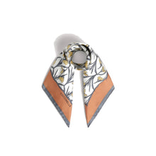 Carica l'immagine nel visualizzatore di Gallery, Coccinelle Foulard Snowdrops Wallpaper Multi Stove
