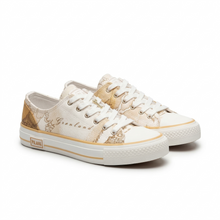 Carica l'immagine nel visualizzatore di Gallery, Alviero Martini 1^A Classe Sneakers In Tela Geo White