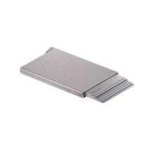 Carica l'immagine nel visualizzatore di Gallery, Secrid Cardprotector Cardprotector Fluted Premium Silver