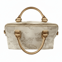 Carica l'immagine nel visualizzatore di Gallery, Alviero Martini 1^ Classe – Bauletto "Geo White" (Mod. D019 - 6188) Borsa Usata - STANGA Pelletteria
