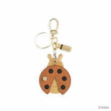 Carica l'immagine nel visualizzatore di Gallery, Alviero Martini 1^ Classe Geo Classic Portachiavi Coccinella - STANGA Pelletteria
