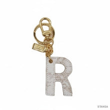 Carica l'immagine nel visualizzatore di Gallery, Alviero Martini 1^ Classe Geo White Lettera R - STANGA Pelletteria