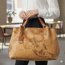 Carica l'immagine nel visualizzatore di Gallery, Alviero Martini 1^A Classe Borsa Geo Classic Media a Mano N148 - STANGA Pelletteria