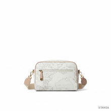 Carica l'immagine nel visualizzatore di Gallery, Alviero Martini 1^A Classe Borsa Geo Soft White Tracolla Reporter S003 - STANGA Pelletteria