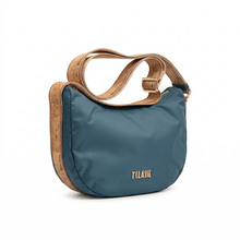 Carica l'immagine nel visualizzatore di Gallery, Alviero Martini 1^Classe Breeze Nylon Mezzaluna Piccola Blu Pacifico - STANGA Pelletteria
