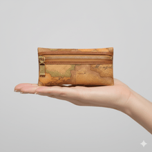 Carica l'immagine nel visualizzatore di Gallery, Alviero Martini 1^Classe Portachiavi Geo Classic W260 - STANGA Pelletteria