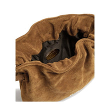 Carica l'immagine nel visualizzatore di Gallery, Alviero Martini 1^Classe Savage Leather Mini Secchiello Camoscio Terra Di Siena - STANGA Pelletteria