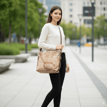 Carica l'immagine nel visualizzatore di Gallery, Alviero Martini Borsa Geo Classic (borsa di seconda mano) S015 - 6001 - STANGA Pelletteria