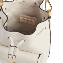 Carica l'immagine nel visualizzatore di Gallery, Coccinelle Beat Generation Small Pearl - STANGA Pelletteria
