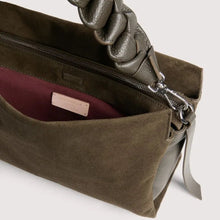 Carica l'immagine nel visualizzatore di Gallery, Coccinelle Boheme Suede Bimaterial Medium Fango/Fango - STANGA Pelletteria