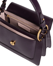 Carica l'immagine nel visualizzatore di Gallery, Coccinelle C - Me Calf Small Prune - STANGA Pelletteria