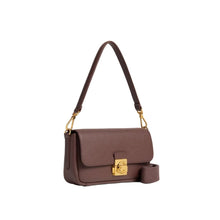 Carica l'immagine nel visualizzatore di Gallery, Coccinelle C-Me Lock Medium Berry - STANGA Pelletteria