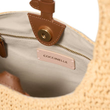 Carica l'immagine nel visualizzatore di Gallery, Coccinelle C - Me Summer Small Cr Natural/Cognac - STANGA Pelletteria