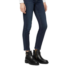 Carica l'immagine nel visualizzatore di Gallery, Coccinelle C - Saddle Vintage Noir - STANGA Pelletteria