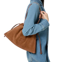 Carica l'immagine nel visualizzatore di Gallery, Coccinelle Dulse Suede Medium Cognac - STANGA Pelletteria