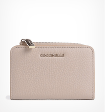 Carica l'immagine nel visualizzatore di Gallery, Coccinelle Metallic Rosette - STANGA Pelletteria