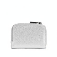 Carica l'immagine nel visualizzatore di Gallery, Coccinelle Metallic Soft Silver - STANGA Pelletteria