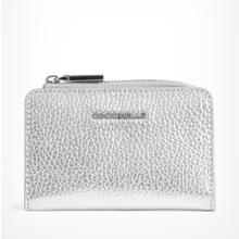 Carica l'immagine nel visualizzatore di Gallery, Coccinelle Metallic Soft Silver - STANGA Pelletteria