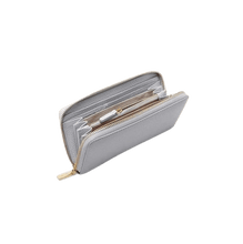 Carica l'immagine nel visualizzatore di Gallery, Coccinelle Metallic Soft Zip Around Snow - STANGA Pelletteria