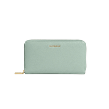 Carica l'immagine nel visualizzatore di Gallery, Coccinelle Portafoglio Zip Around Large Metallic Soft Aquamarine - STANGA Pelletteria