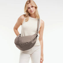 Carica l'immagine nel visualizzatore di Gallery, Got Bag Moon Bag Large Oyster - STANGA Pelletteria
