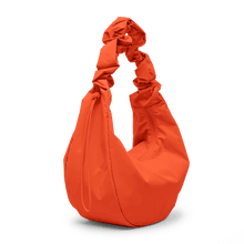 Carica l'immagine nel visualizzatore di Gallery, Got Bag Moon Bag Ruffle Hot Coral - STANGA Pelletteria