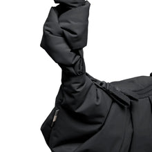 Carica l'immagine nel visualizzatore di Gallery, Got Bag Pleat Moon Bag Small Black - STANGA Pelletteria