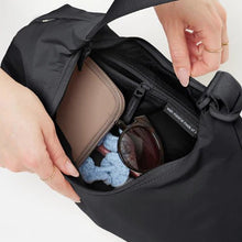 Carica l'immagine nel visualizzatore di Gallery, Got Bag T - Shape Bag Mini Black - STANGA Pelletteria