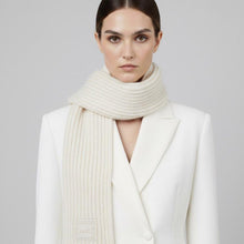 Carica l'immagine nel visualizzatore di Gallery, Liu Jo Sciarpa in Misto Lana Bianco Lana - STANGA Pelletteria