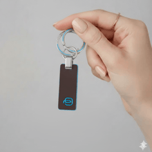 Carica l'immagine nel visualizzatore di Gallery, Piquadro Portachiavi con inserto in pelle Square Mogano - STANGA Pelletteria