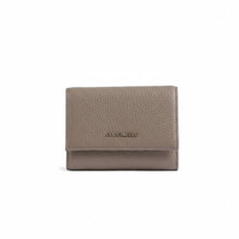 Carica l'immagine nel visualizzatore di Gallery, Portafoglio Coccinelle Metallic Soft Warm Taupe - STANGA Pelletteria