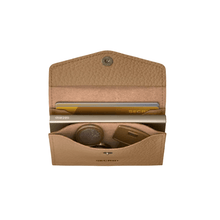 Carica l'immagine nel visualizzatore di Gallery, Secrid Envelope Wallet Pebble Cappuccino - STANGA Pelletteria