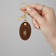 Carica l'immagine nel visualizzatore di Gallery, The Bridge Portachiavi Story Marrone/Oro 092014 - 01 - STANGA Pelletteria