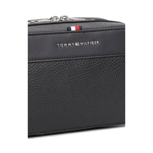 Carica l'immagine nel visualizzatore di Gallery, Tommy Hilfiger Pochette Toilette Black - STANGA Pelletteria