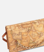 Carica l'immagine nel visualizzatore di Gallery, Alviero Martini 1^ Classe Geo Classic clucth con patta M042 - STANGA Pelletteria