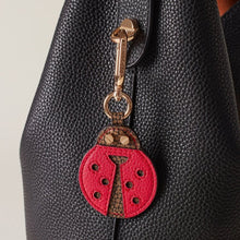 Carica l'immagine nel visualizzatore di Gallery, Borbonese Portachiavi Coccinella Op/Naturale Coral Red - STANGA Pelletteria