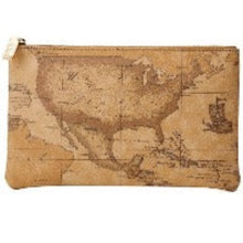 Carica l'immagine nel visualizzatore di Gallery, Bustina Geo Classic Grande Alviero Martini 1^Classe - STANGA Pelletteria