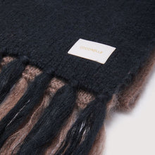 Carica l'immagine nel visualizzatore di Gallery, Coccinelle Sciarpa Glory Multi Color Noir - STANGA Pelletteria