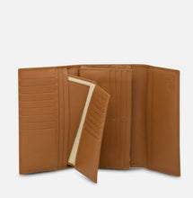 Carica l'immagine nel visualizzatore di Gallery, Geo Classic Portafogli grande Alviero Martini 1^A Classe - STANGA Pelletteria