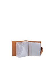 Carica l'immagine nel visualizzatore di Gallery, Geo Classic Portatessere con Astucci Alviero Martini 1^A Classe - STANGA Pelletteria