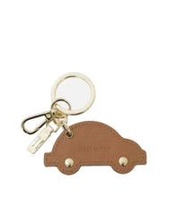 Carica l'immagine nel visualizzatore di Gallery, Portachiavi Charms Macchina Alviero Martini 1^A Classe - STANGA Pelletteria
