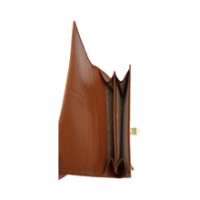 Carica l'immagine nel visualizzatore di Gallery, Portafogli Large Geo Classic Alviero Martini 1^ Classe W003 - STANGA Pelletteria